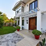Tn - (adults Only) Φετιγιέ