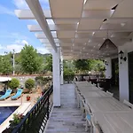 Tn - (adults Only) Βίλα Φετιγιέ