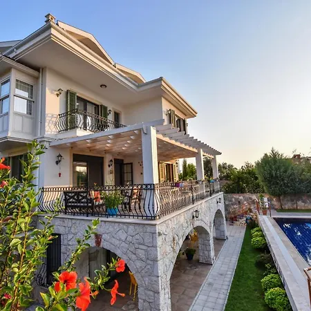 Villa Tn - - Adult Only