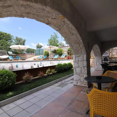 Villa Tn - - Adult Only